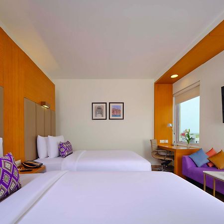 Vivanta Ahmedabad Sg Highway Luaran gambar