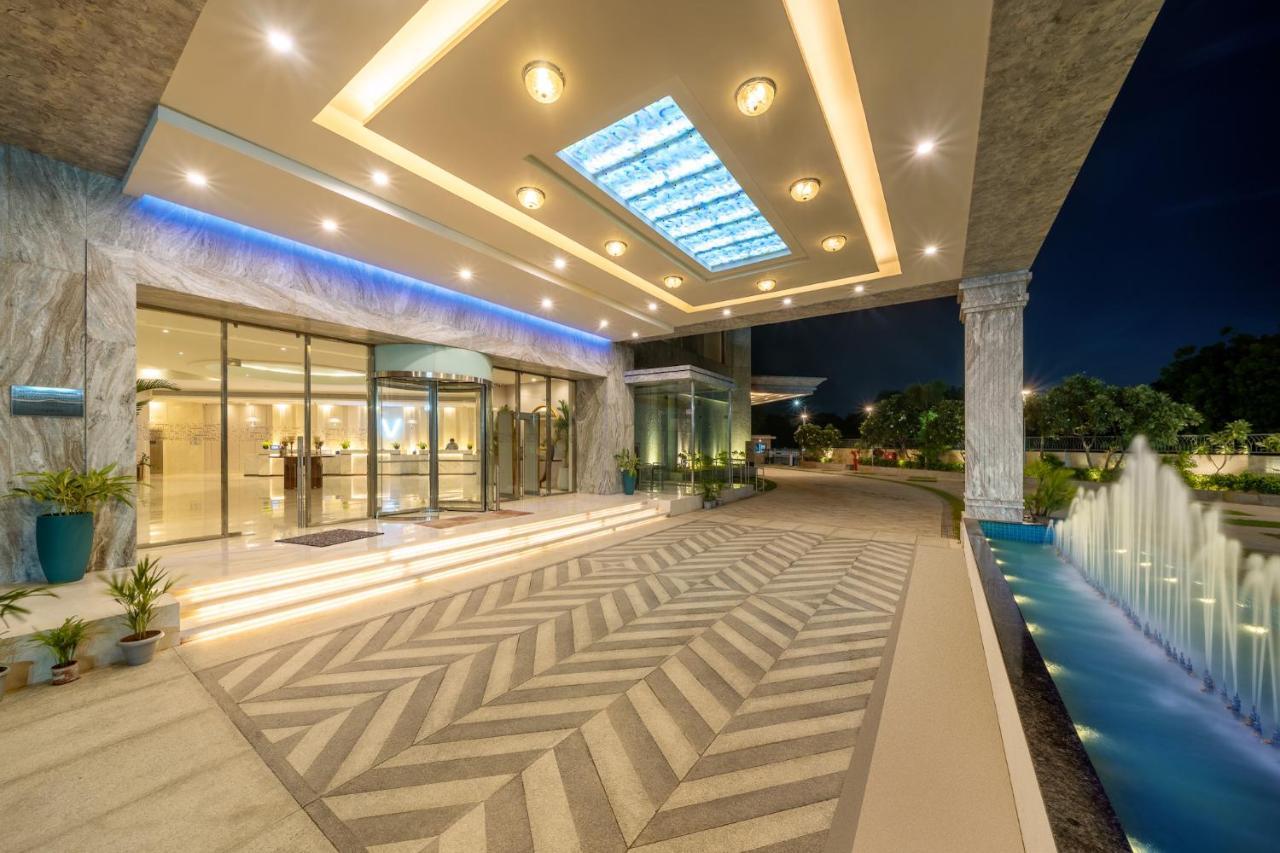 Vivanta Ahmedabad Sg Highway Luaran gambar