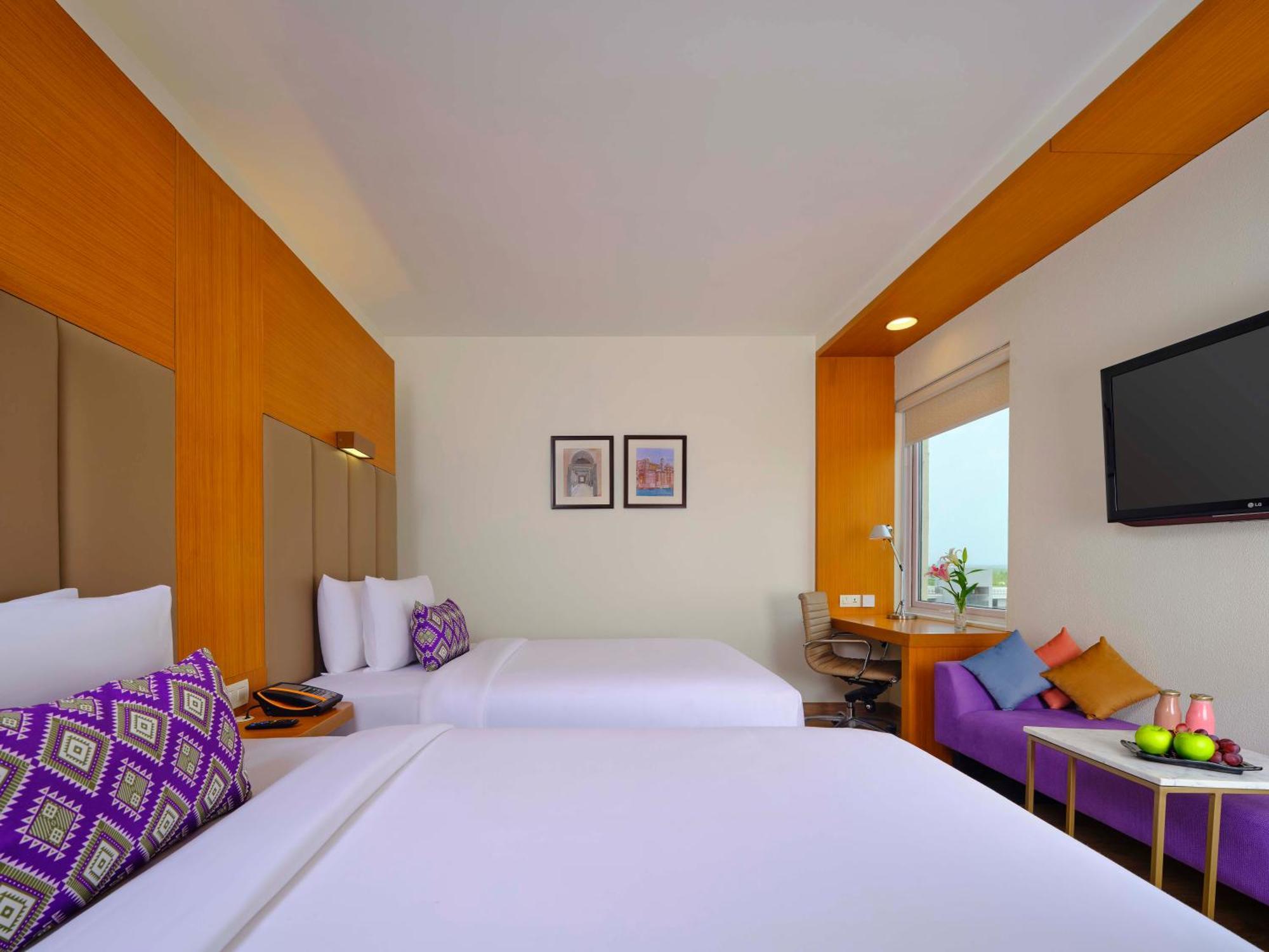 Vivanta Ahmedabad Sg Highway Luaran gambar